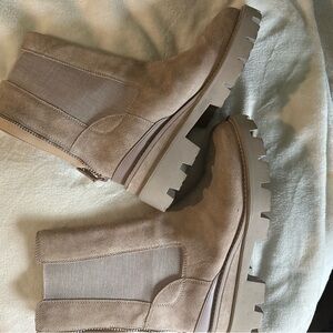 Sam Edelman Tan Boots with Chunky Platform